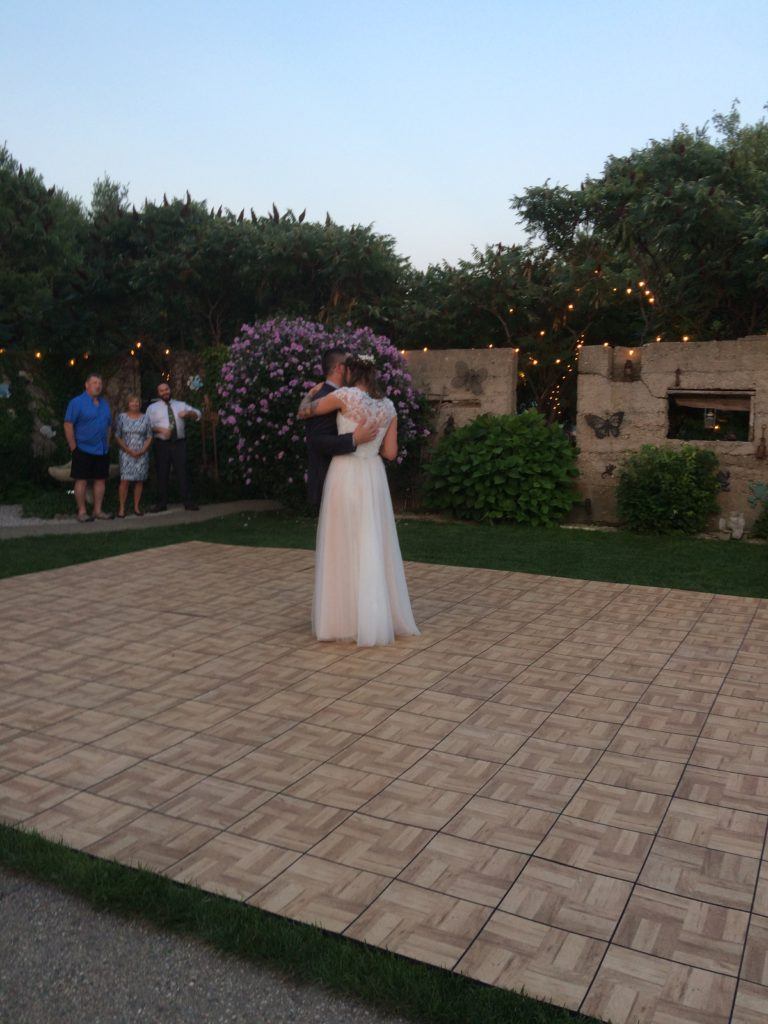 A wedding at Marwanda Estates, Kincardine, Ontario